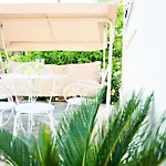 Apartment Kiwi Trogir