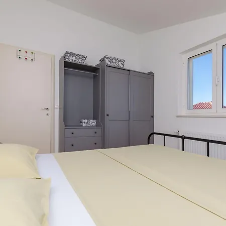 Kiwi Apartmán *