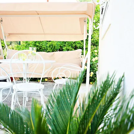 Apartment Kiwi Trogir